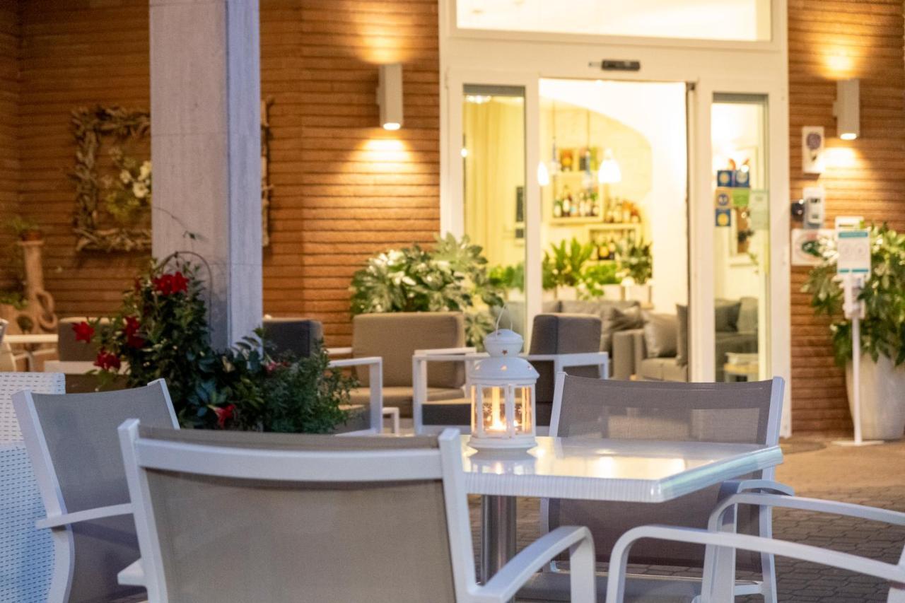 Hotel Orsa Maggiore Milano Marittima Eksteriør bilde