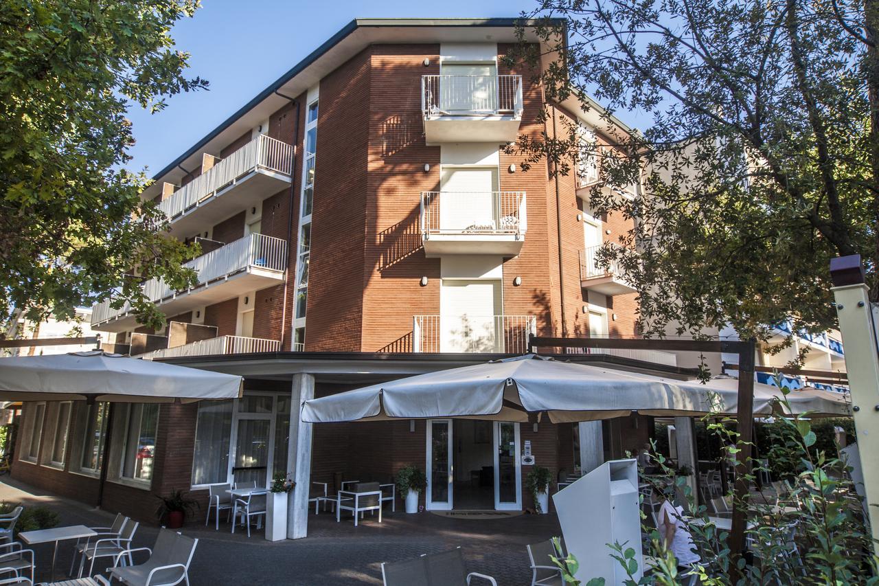 Hotel Orsa Maggiore Milano Marittima Eksteriør bilde